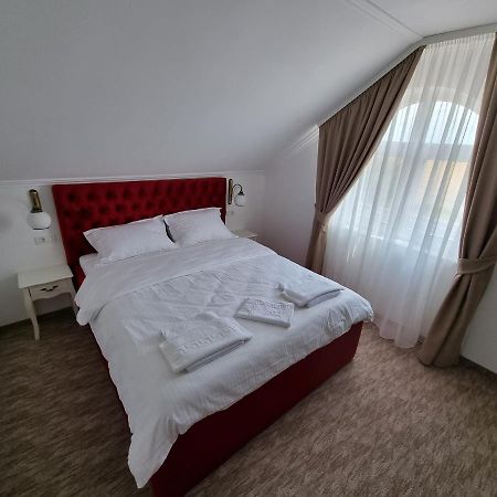 Mini Paradis Fughiu Екстериор снимка